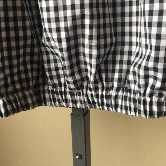 Active USA Off shoulder top - Picture 6 of 7